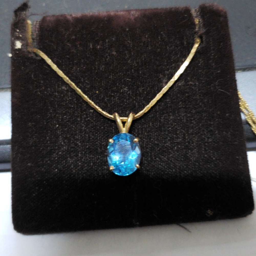 Blue Topaz Gold Pendant